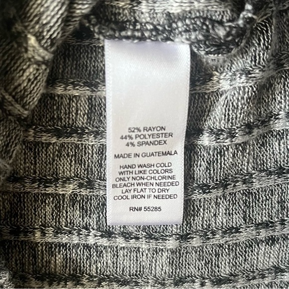 Express OneEleven tight knit top gray white marble V neck long sleeves Women M - Picture 7 of 12